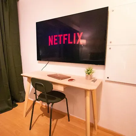 Apartment Peaceful - Near Kaari Mall, 5 Min To Train Helsinki