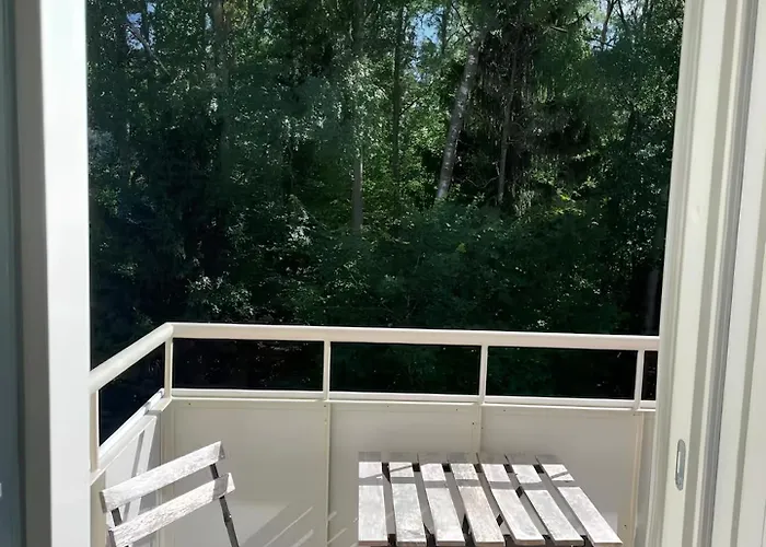 アパート Peaceful - Near Kaari Mall, 5 Min To Train *