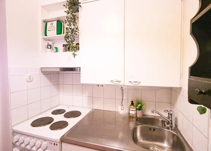 Peaceful - Near Kaari Mall, 5 Min To Train アパート ヘルシンキ