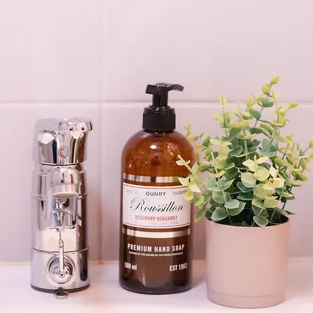 Peaceful - Near Kaari Mall, 5 Min To Train * Helsinki