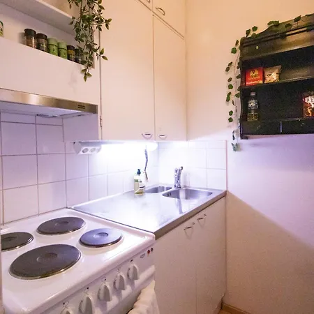 Апартаменты Peaceful - Near Kaari Mall, 5 Min To Train