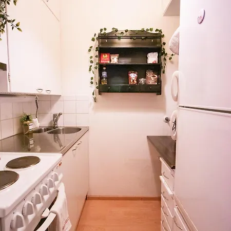 Peaceful - Near Kaari Mall, 5 Min To Train Апартаменты *